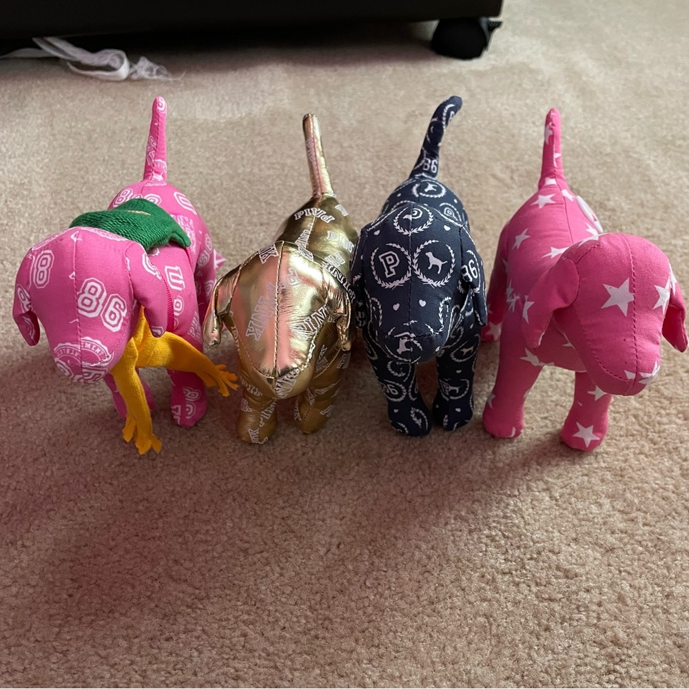 VS PINK Dogs
